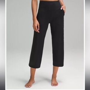 Lululemon Super High-Rise Align Wide Leg Crop 23”